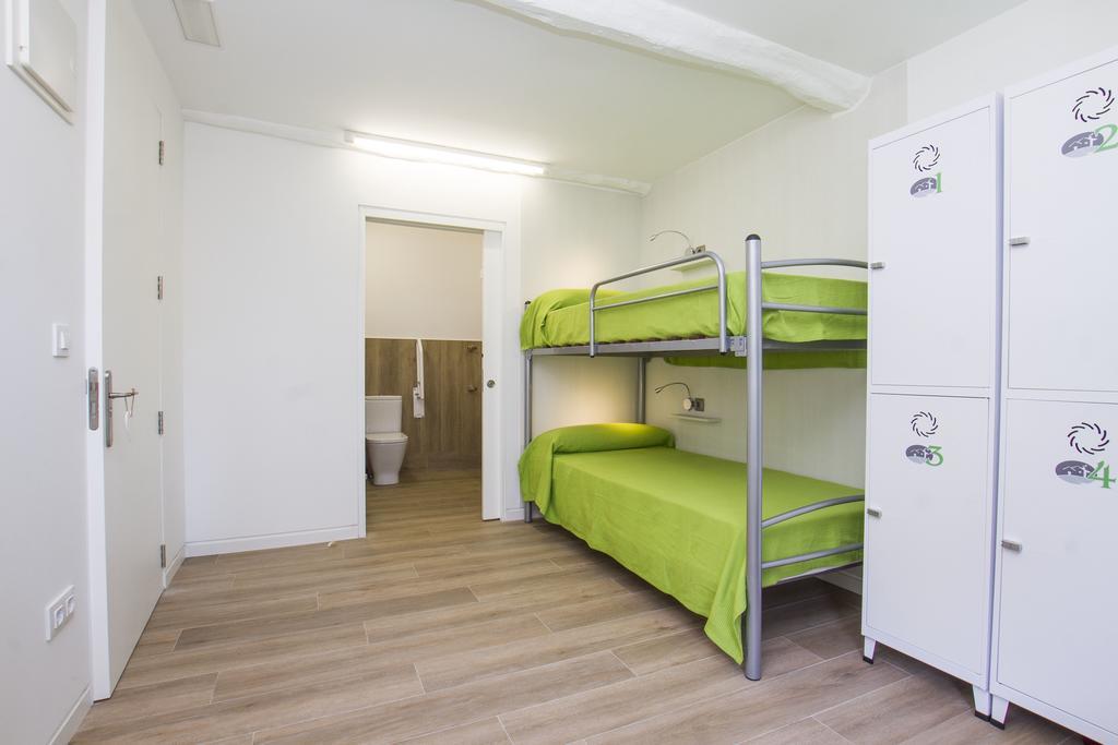 Lekeitio Aterpetxea Hostel Room photo
